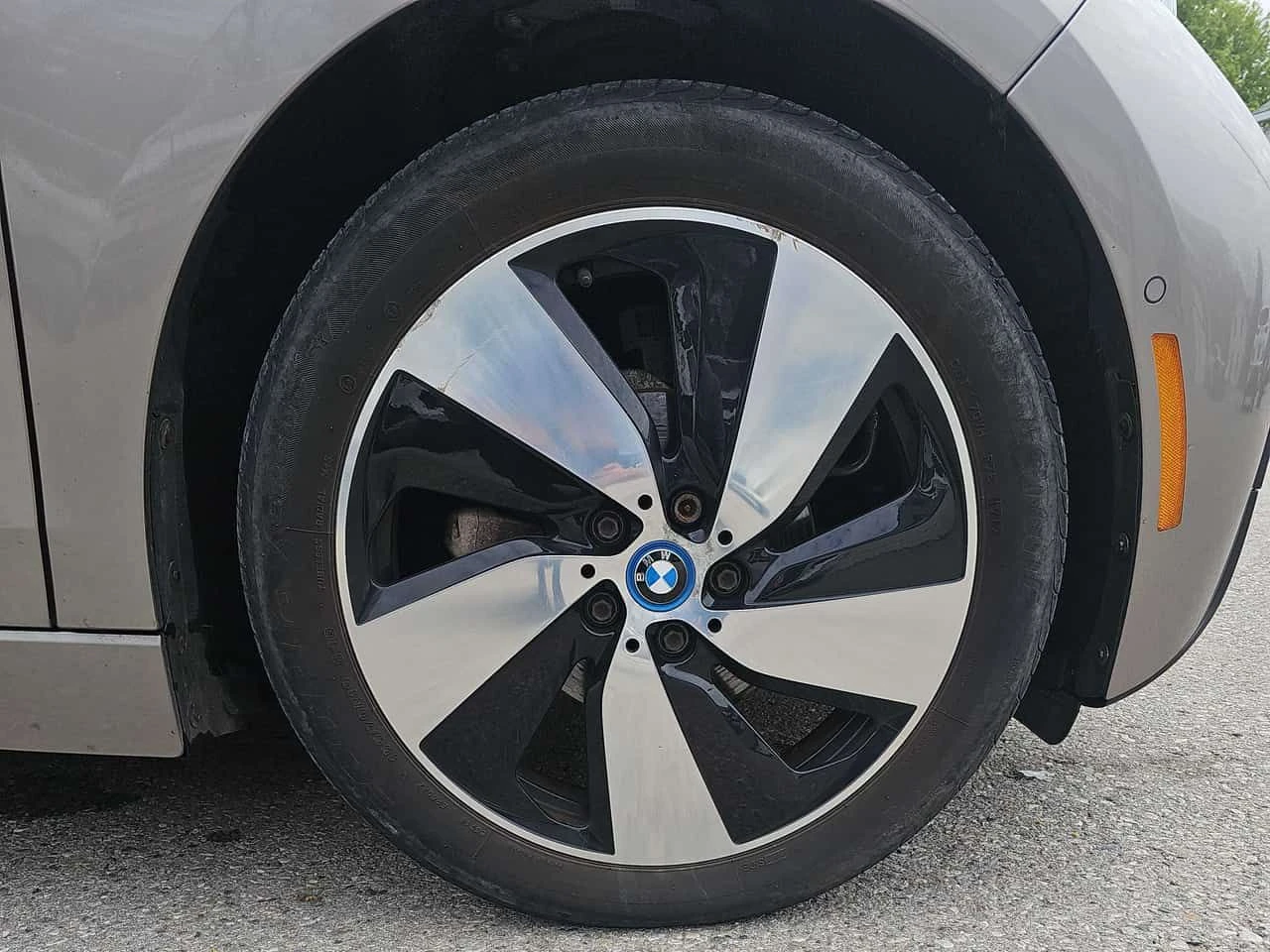 BMW i3 * 4dr HB * CARFAX * ����� �� ����������� | Mobile.bg � ����������� 7