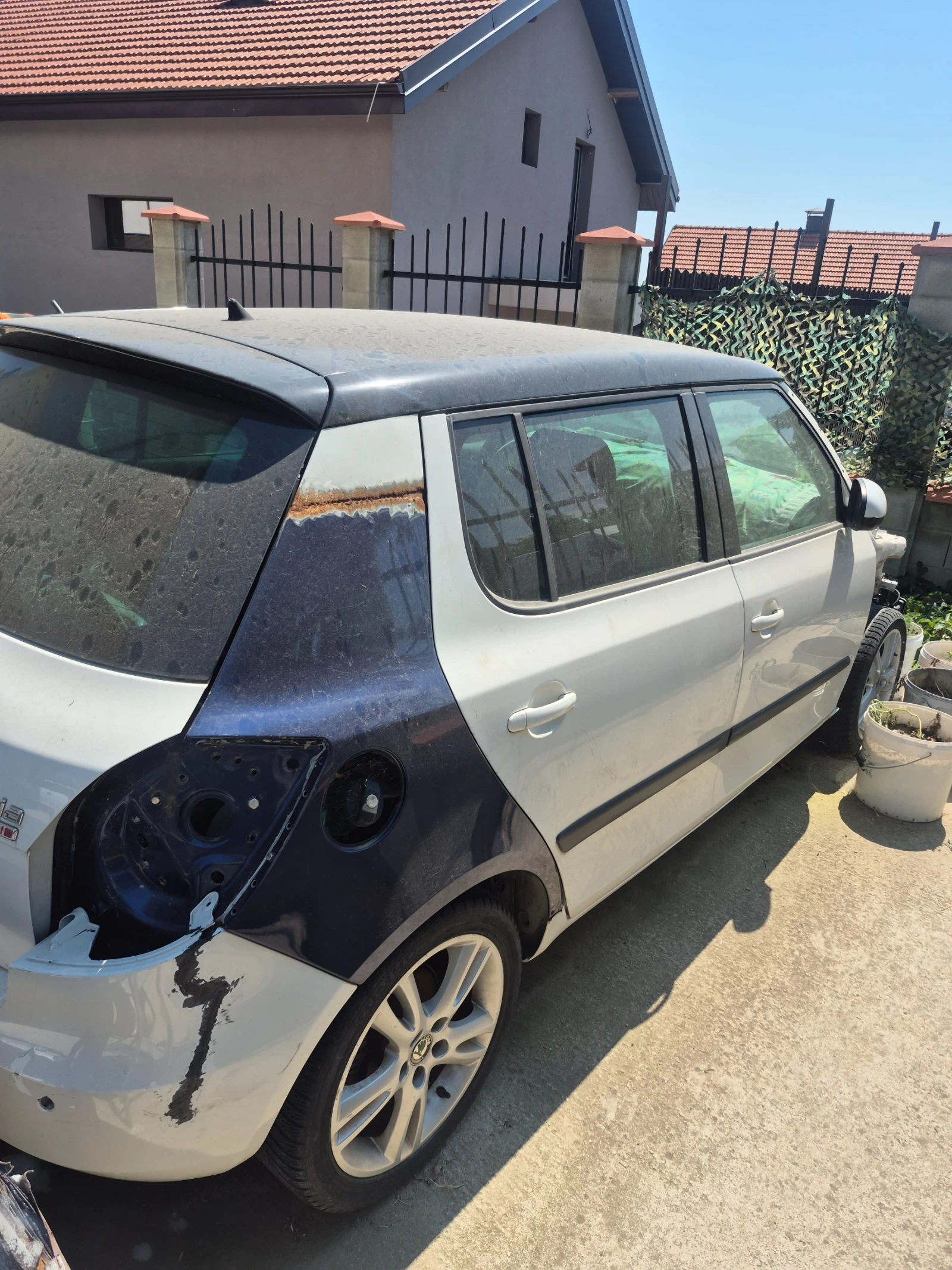 Skoda Fabia, снимка 2 - Автомобили и джипове - 55573705