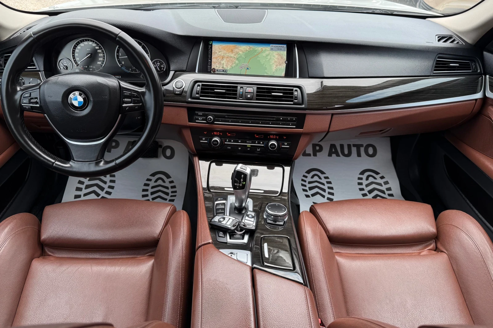 BMW 530 3.0D* 249k.c* M-LUXORY* FACELIFT, снимка 10 - Автомобили и джипове - 55792193