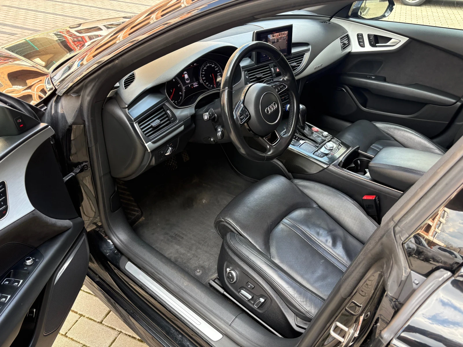 Audi A7, снимка 9 - Автомобили и джипове - 56172386