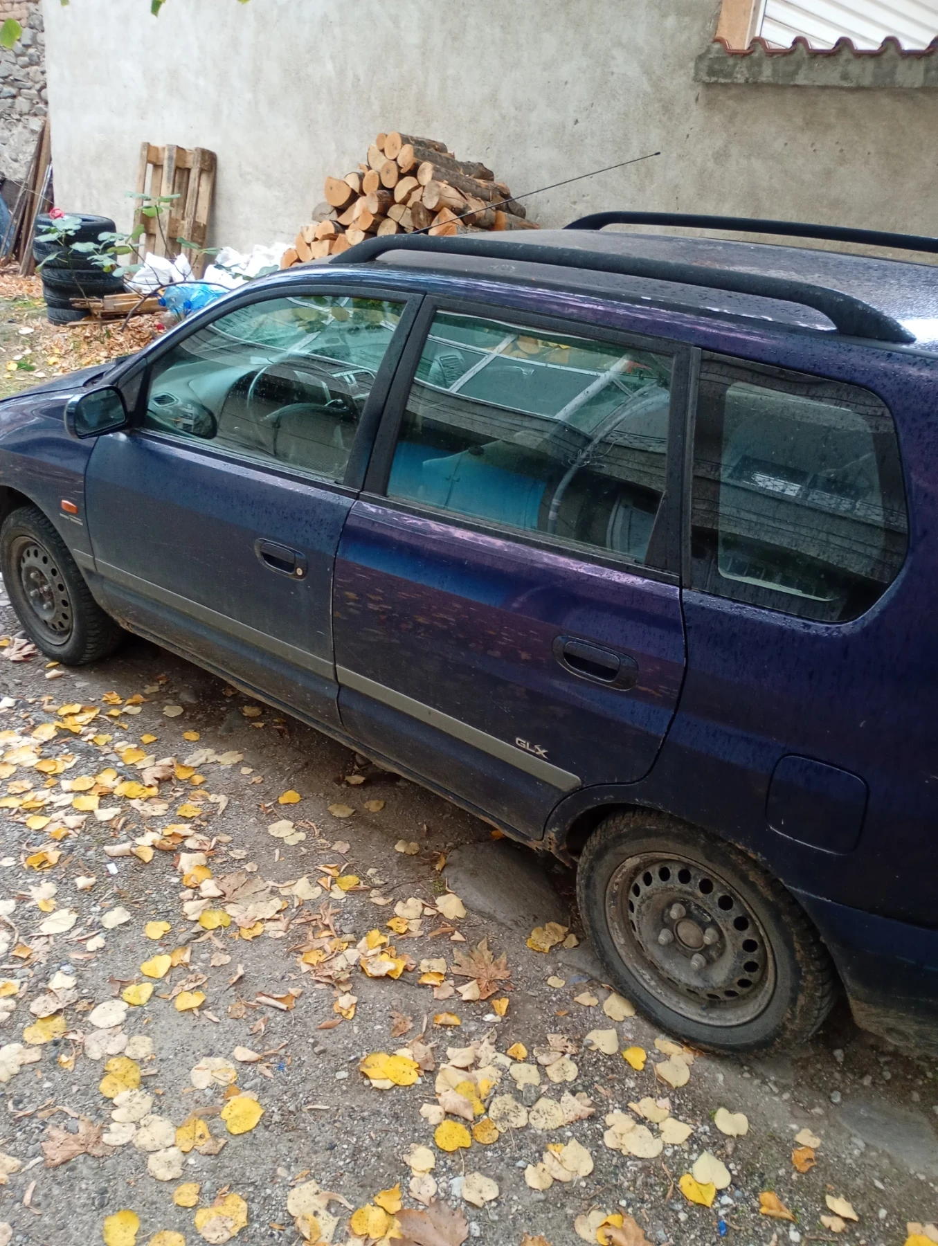 Mitsubishi Space star, снимка 5 - Автомобили и джипове - 56748650