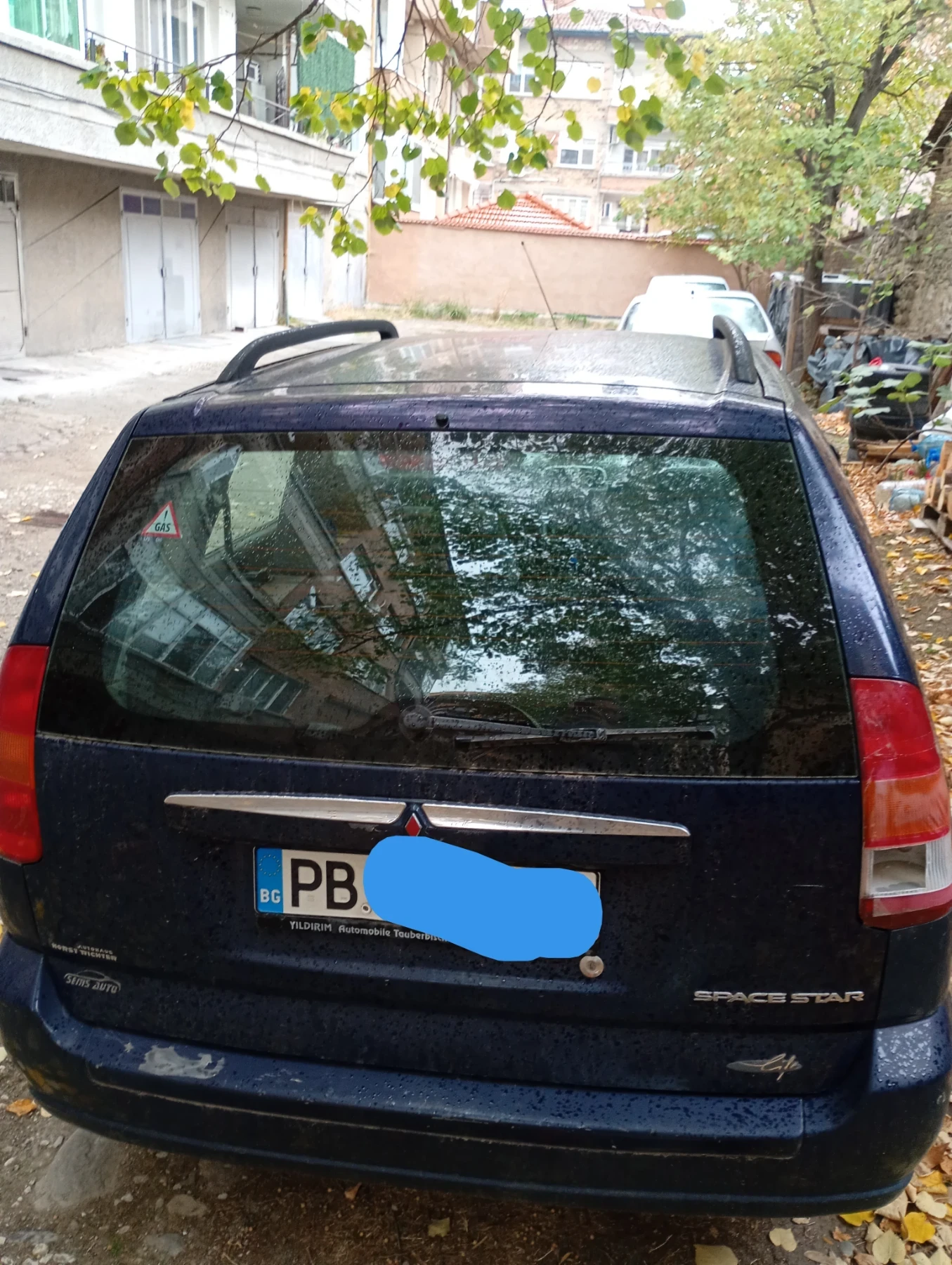Mitsubishi Space star, снимка 2 - Автомобили и джипове - 56748650