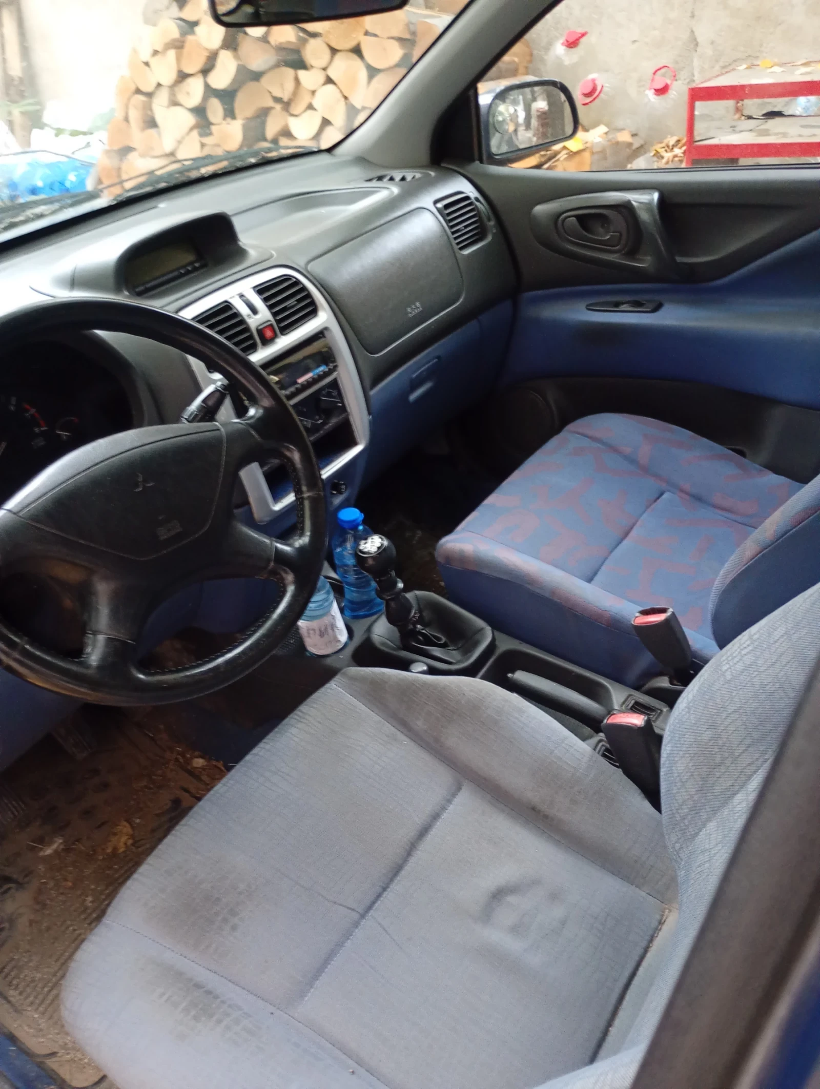 Mitsubishi Space star, снимка 12 - Автомобили и джипове - 56748650