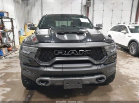 Dodge RAM 1500 6.2l Trx 4X4 5'7 Box, снимка 12