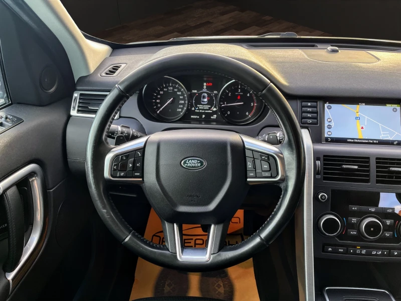 Land Rover Discovery Sport 2.0 TD4 HSE AWD  , снимка 12 - Автомобили и джипове - 52614434