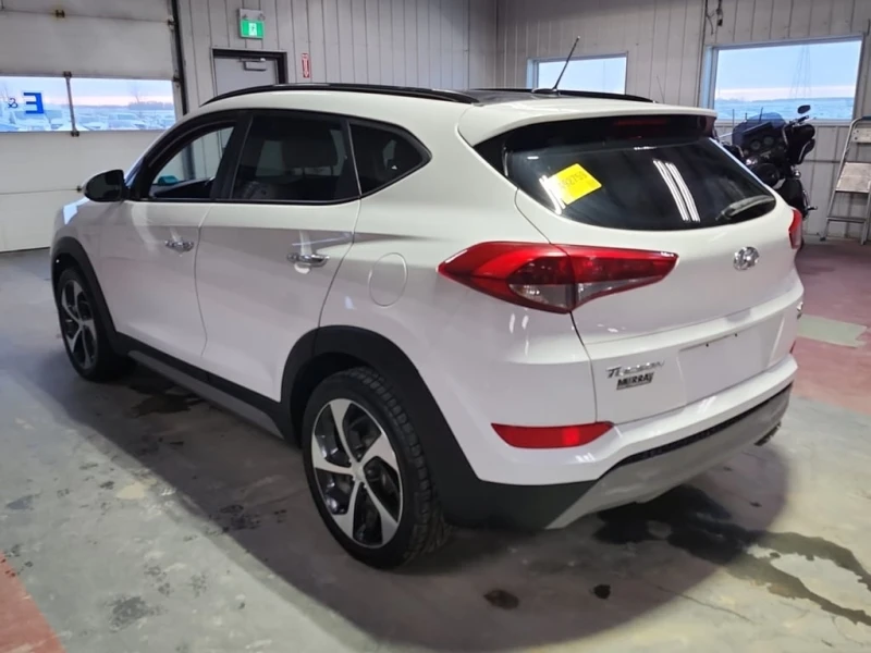 Hyundai Tucson * SE * CARFAX * , снимка 4 - Автомобили и джипове - 52741433