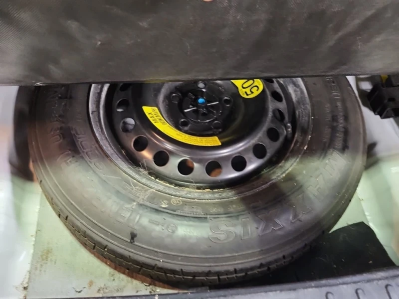 Hyundai Tucson * SE * CARFAX * , снимка 14 - Автомобили и джипове - 52741433