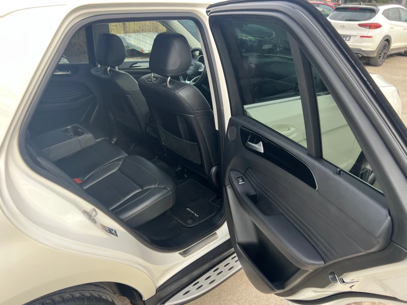 Mercedes-Benz GLE 250 AMG 4Matic, снимка 10 - Автомобили и джипове - 53452934