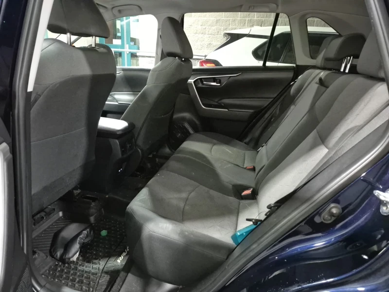 Toyota Rav4 2.5| 4x4| ПОДГРЕВ НА ВОЛАНА| PANORAMA| CARFAX, снимка 11 - Автомобили и джипове - 53457895