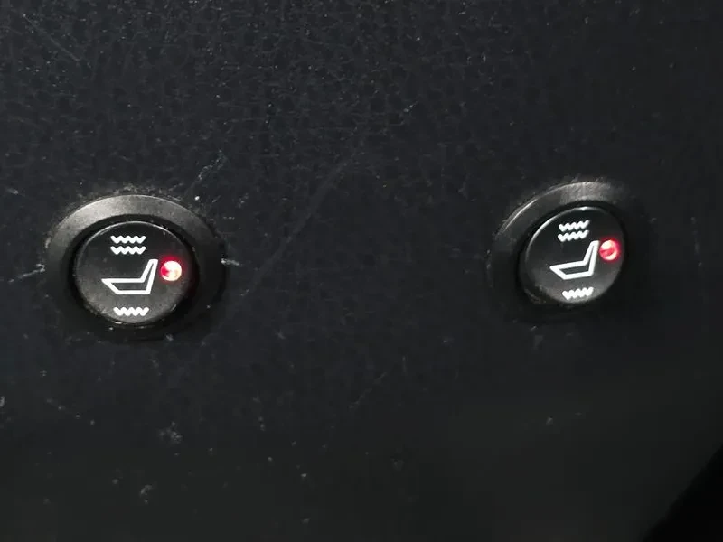Toyota Rav4, снимка 16 - Автомобили и джипове - 54763625