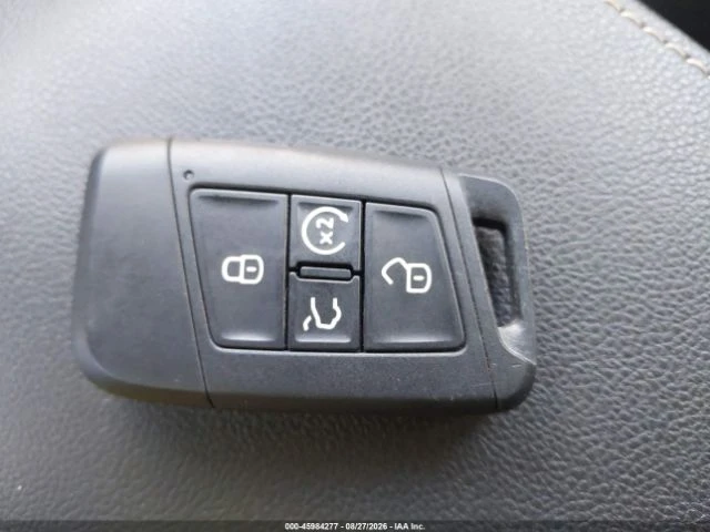 VW Tiguan 2.0T* R-LINE-BLACK* PANORAMA* DISTRONIC* PODGREV*  | Mobile.bg � ����������� 15