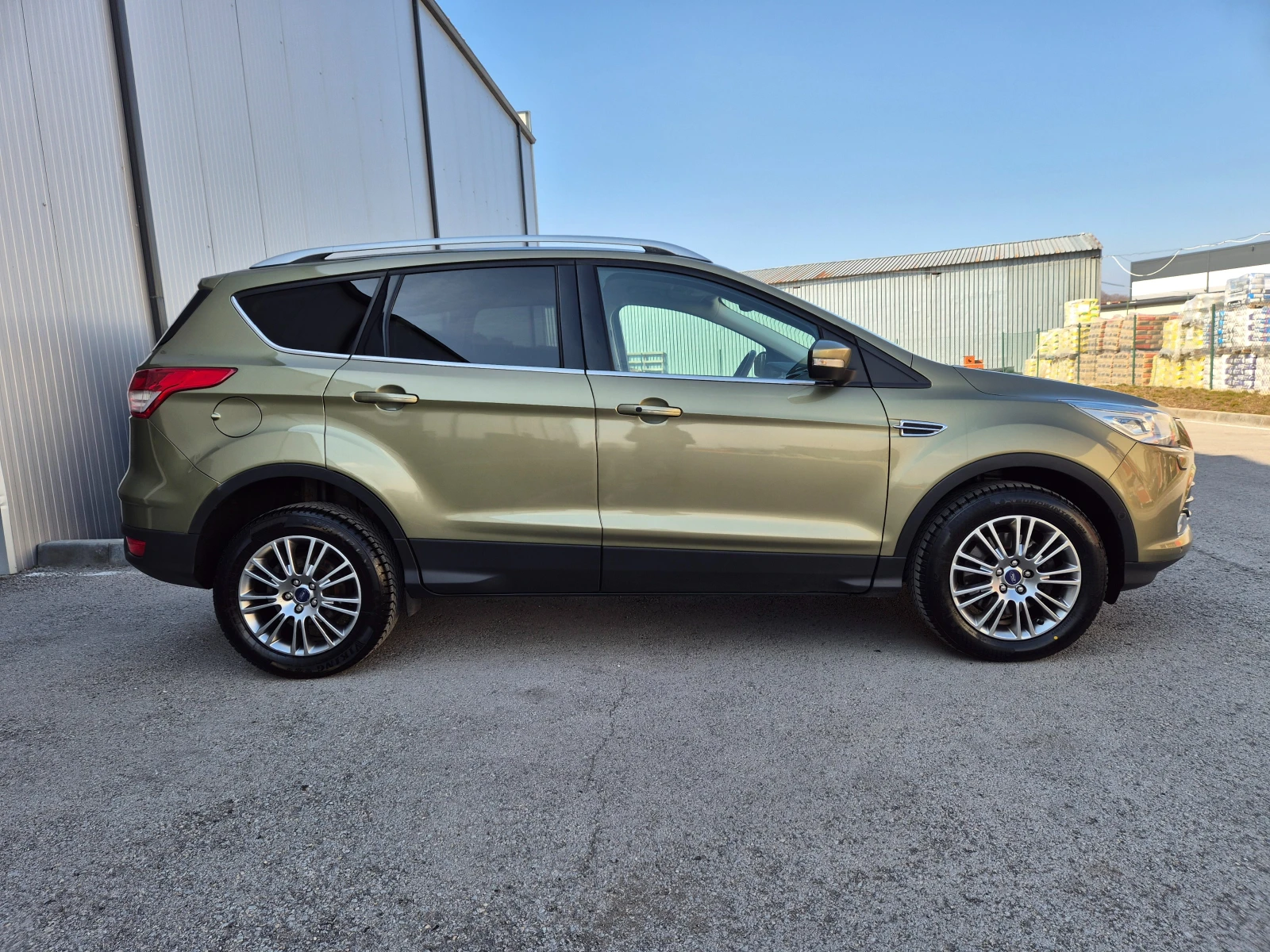 Ford Kuga KUGA TITANIUM 4WD 2.0D NAVI AVTOMAT KOJA , снимка 4 - Автомобили и джипове - 53335738