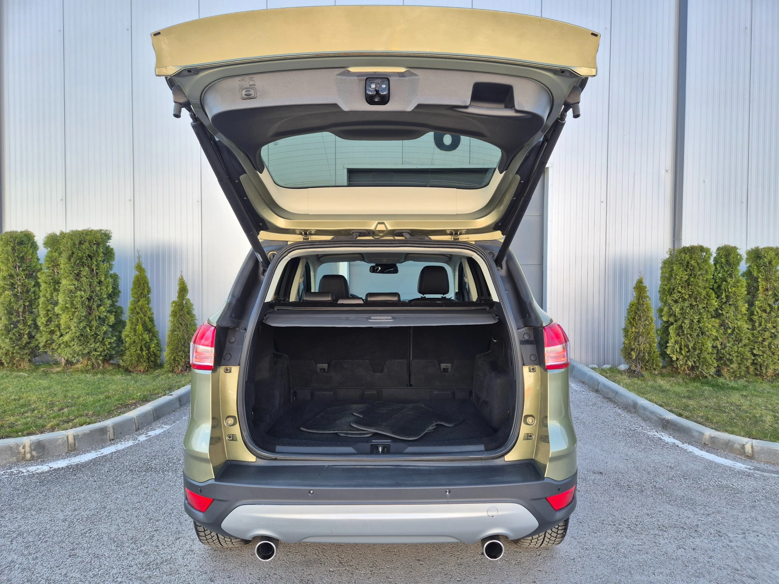 Ford Kuga KUGA TITANIUM 4WD 2.0D NAVI AVTOMAT KOJA , снимка 7 - Автомобили и джипове - 53335738