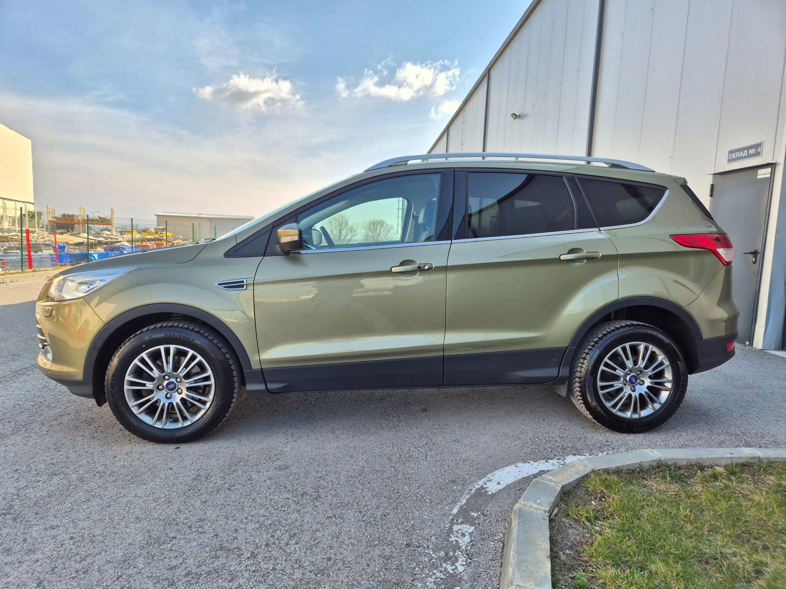 Ford Kuga KUGA TITANIUM 4WD 2.0D NAVI AVTOMAT KOJA , снимка 9 - Автомобили и джипове - 53335738