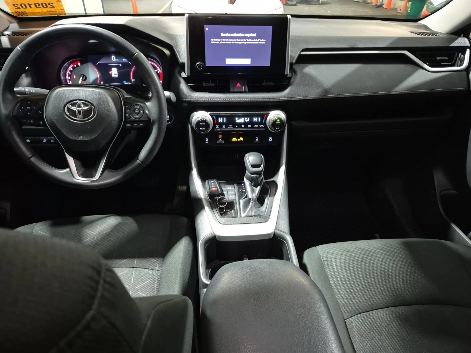 Toyota Rav4 2.5| 4x4| ПОДГРЕВ НА ВОЛАНА| PANORAMA| CARFAX - изображение 9