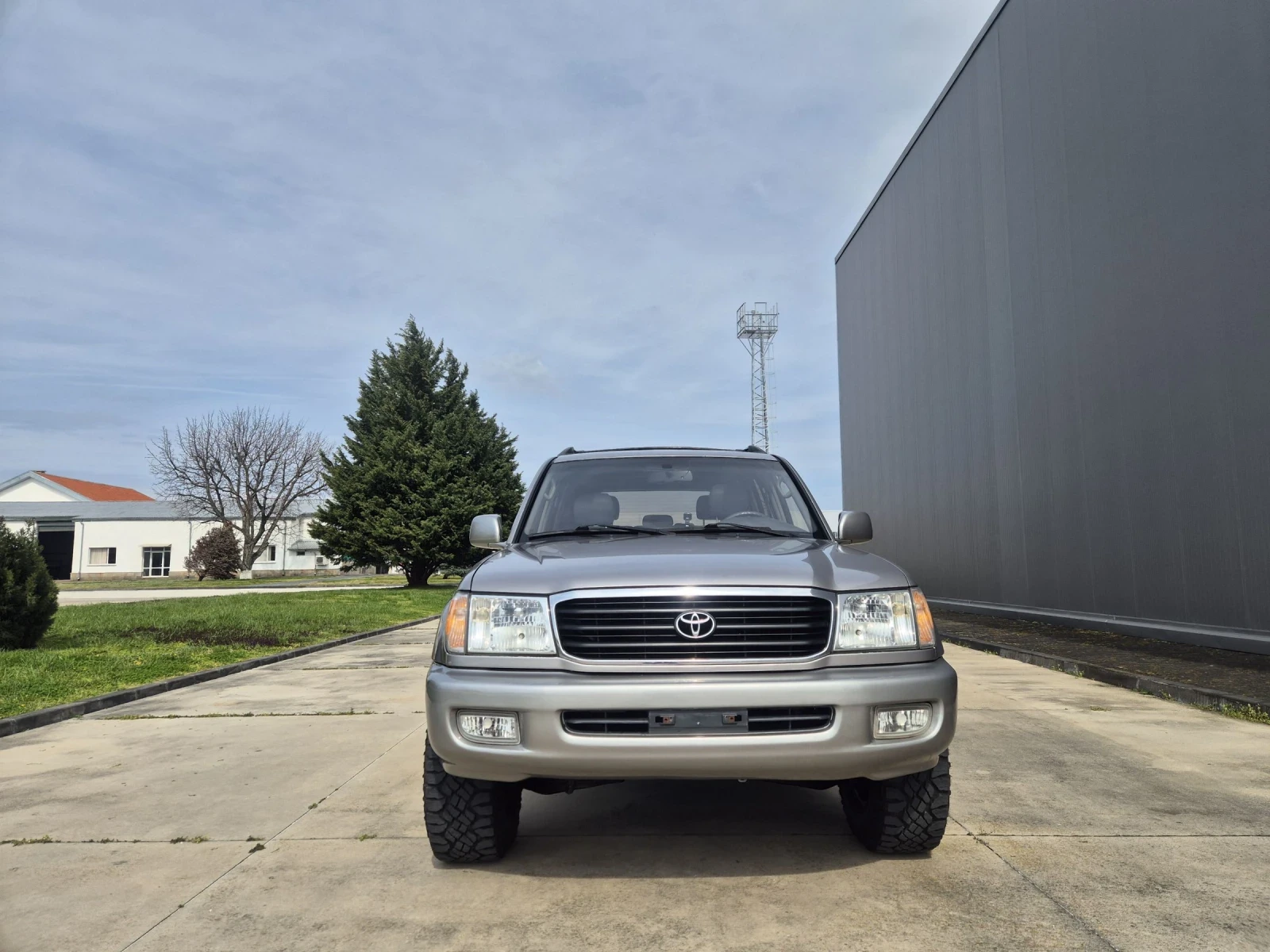 Toyota Land cruiser 100 4.7 V8, снимка 2 - Автомобили и джипове - 53986987