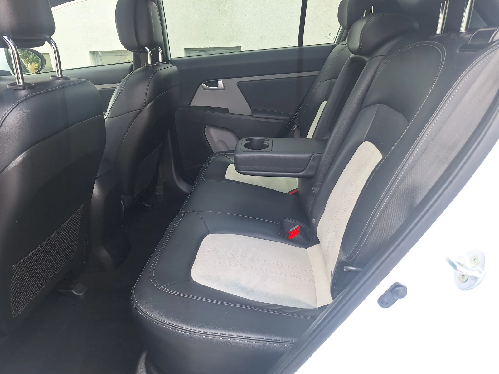 Kia Sportage 1.7D 116KC NAVI, снимка 14 - Автомобили и джипове - 54032112