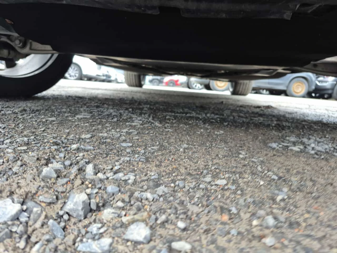 Audi SQ5 * Technik * DISTRONIC* 360* B&0* + ГУМИ С ДЖАНТИ* , снимка 16 - Автомобили и джипове - 54221424