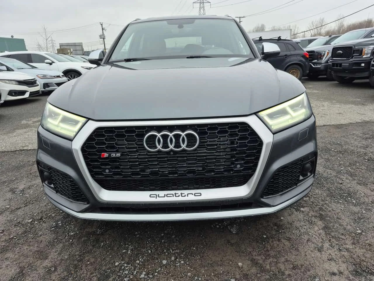 Audi SQ5 * Technik * DISTRONIC* 360* B&0* + ГУМИ С ДЖАНТИ* , снимка 6 - Автомобили и джипове - 54221424