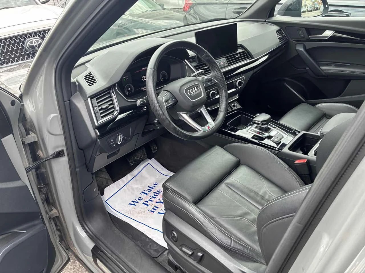 Audi Q5 Progressiv 55 TFSI/ПАНОРАМА/ДИСТРОНИК, снимка 7 - Автомобили и джипове - 54360959