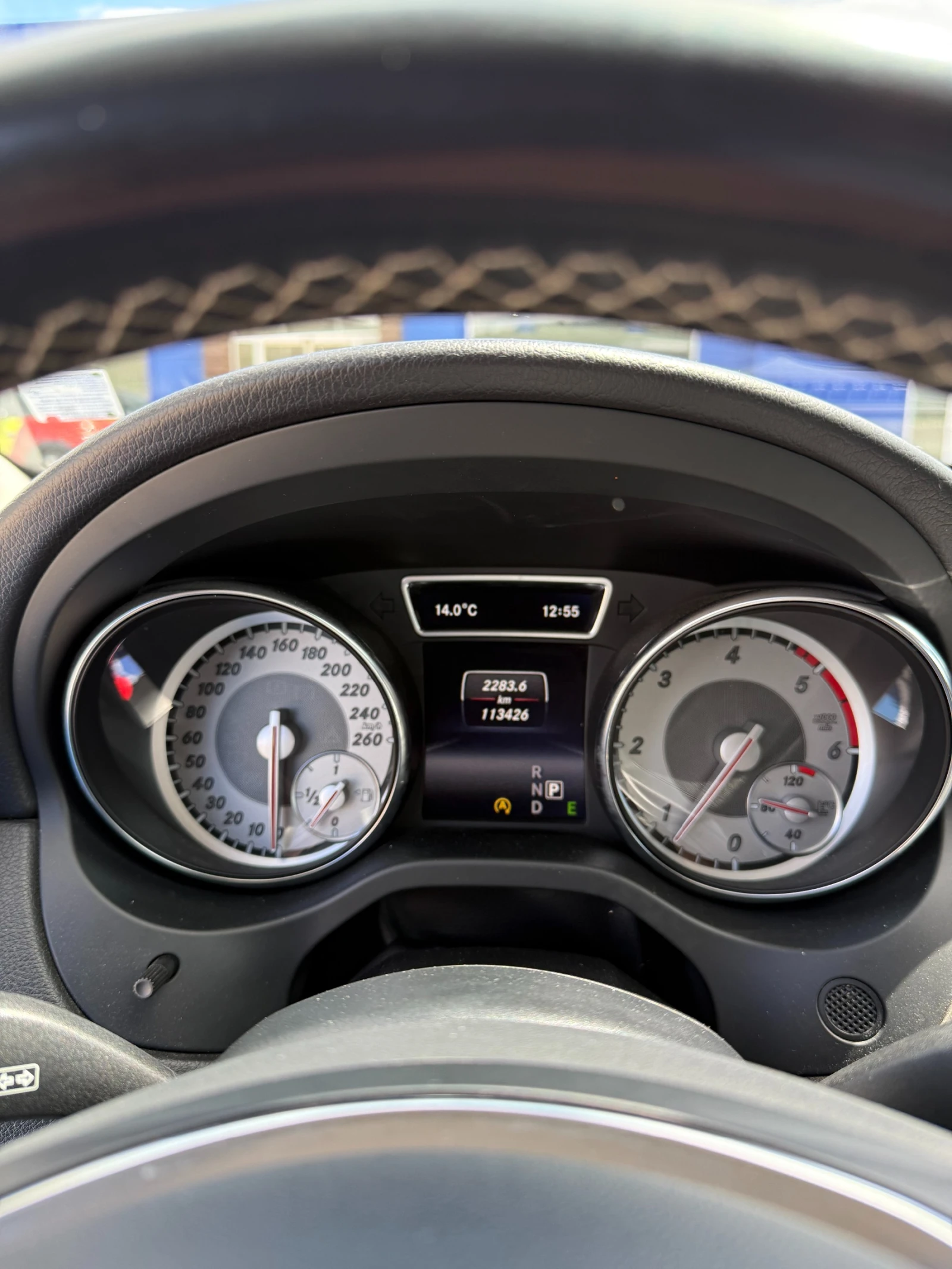 Mercedes-Benz GLA 200 7G Tronic 4matic Реални км. Като Нова, снимка 7 - Автомобили и джипове - 54584266