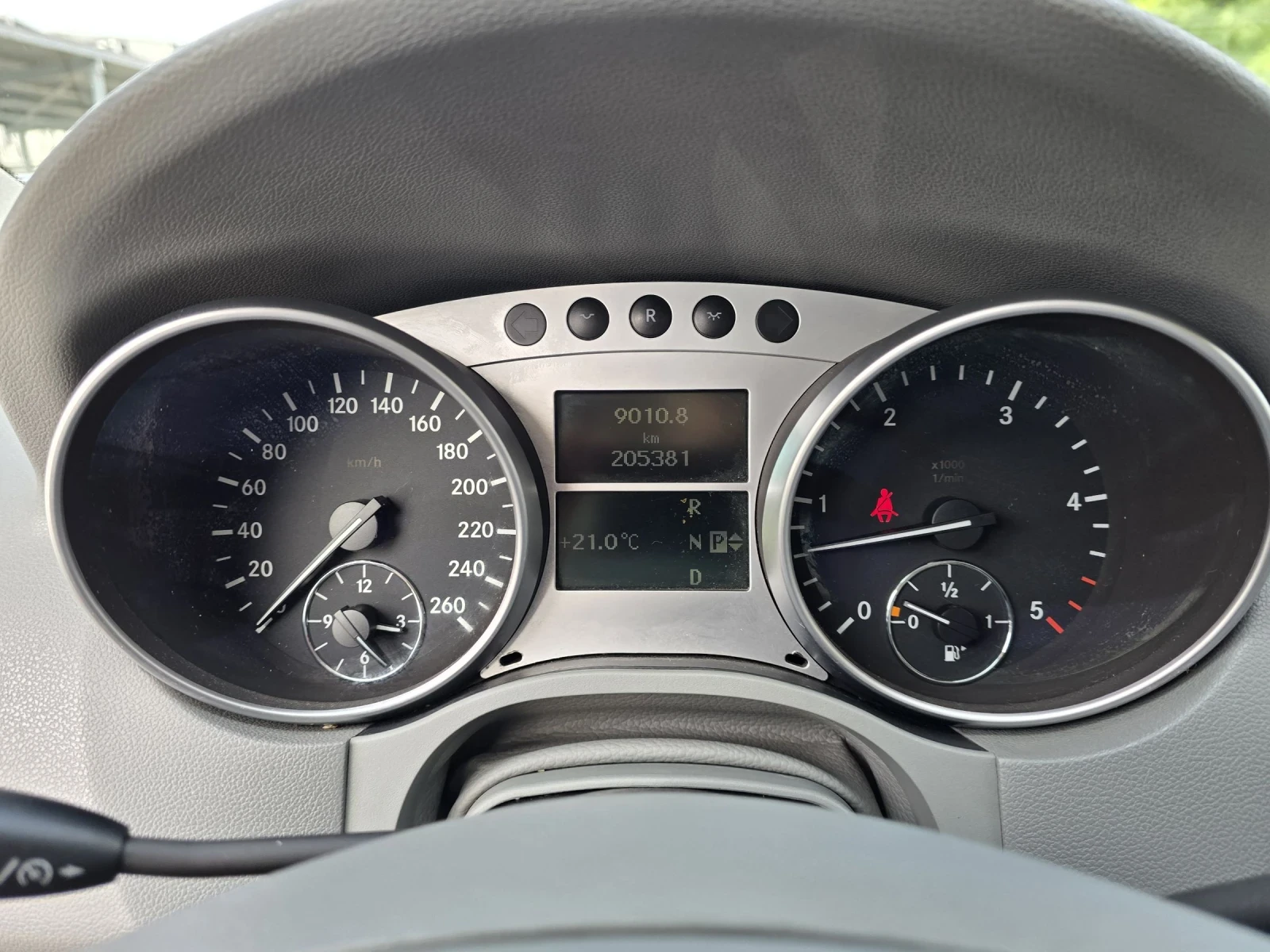 Mercedes-Benz ML 420 CDI 306к.с 4MATIC Въздух Топ състояние , снимка 17 - Автомобили и джипове - 54607967