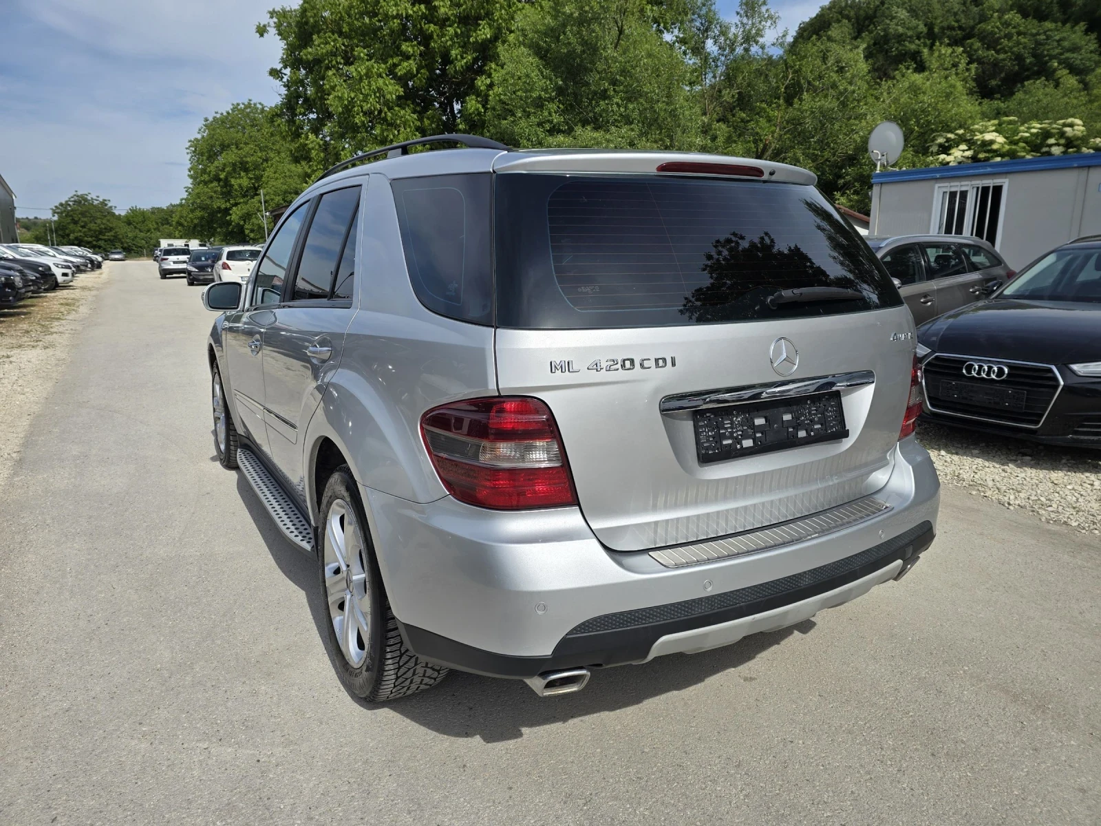Mercedes-Benz ML 420 CDI 306к.с 4MATIC Въздух Топ състояние , снимка 3 - Автомобили и джипове - 54607967