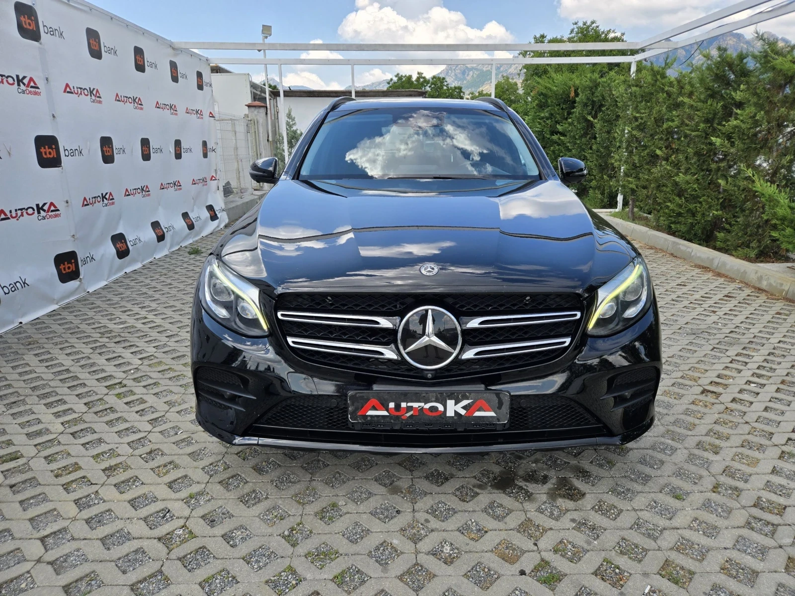 Mercedes-Benz GLC 250 2.2CDI-204кс/AMG LINE/9G/CAR PLAY/ОБДУХВАНЕ/DISTR