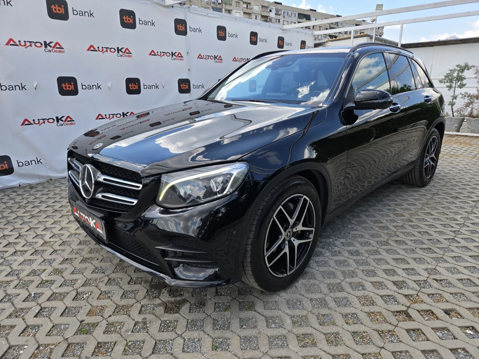 Mercedes-Benz GLC 250 2.2CDI-204кс/AMG LINE/9G/CAR PLAY/ОБДУХВАНЕ/DISTR, снимка 6 - Автомобили и джипове - 55212009