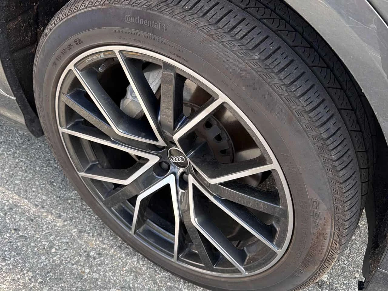 Audi Q8 Progressiv | CARFAX | ���������� ��� ������������ | Mobile.bg � ����������� 6