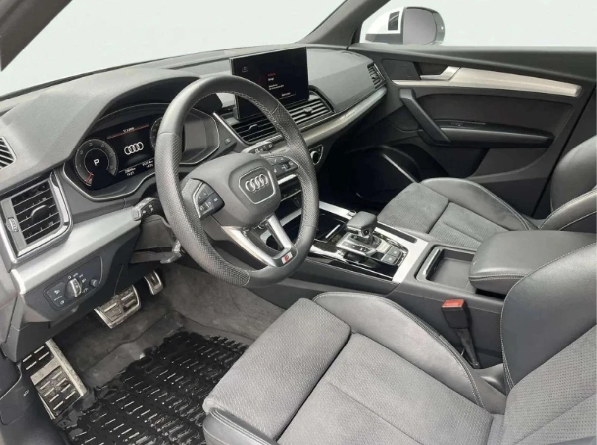 Audi Q5, снимка 9 - Автомобили и джипове - 56056503