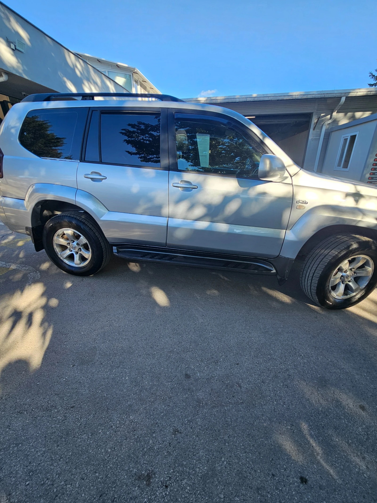 Toyota Land cruiser 120, снимка 6 - Автомобили и джипове - 56095826