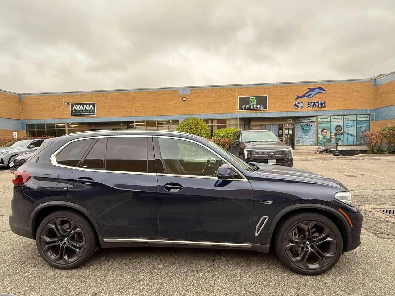 BMW X5 * xDrive45e * CARFAX * ����� �� ����������� | Mobile.bg � ����������� 3