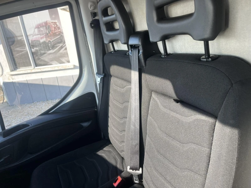 Iveco Daily 35S13 232000KM!!!, снимка 10 - Бусове и автобуси - 52855787