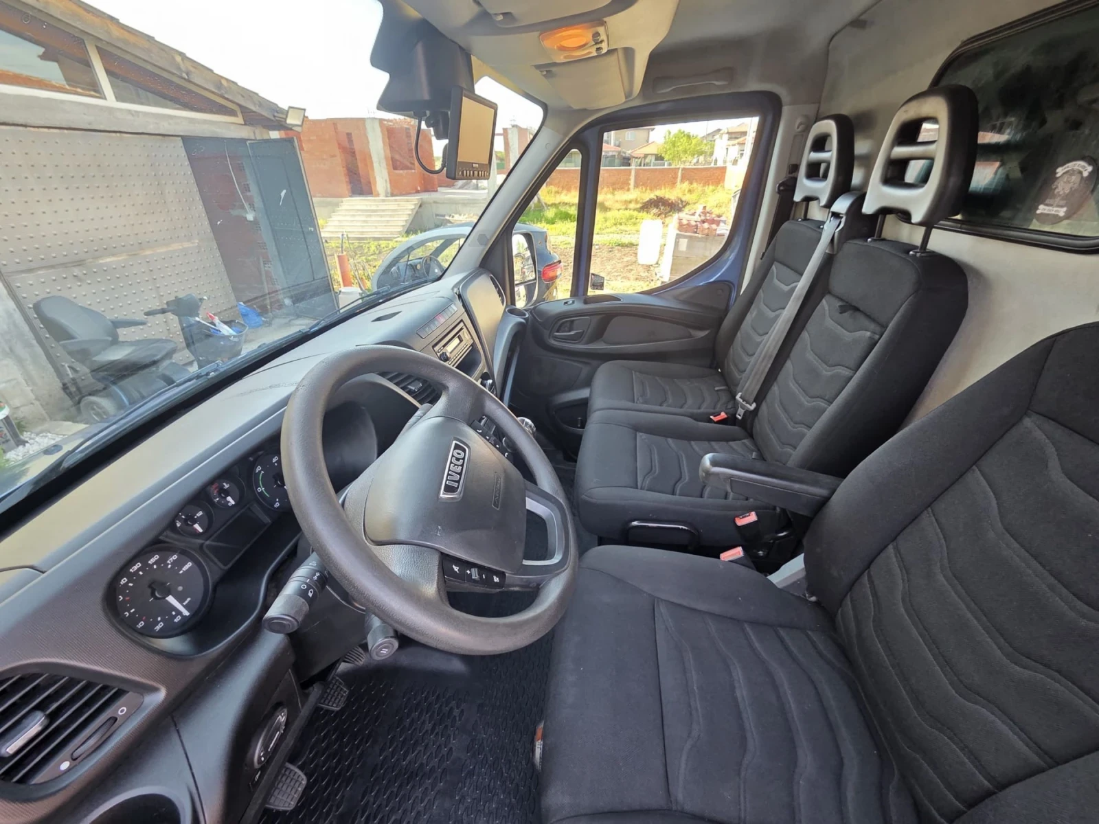 Iveco Daily 35S210, двойна гума, снимка 13 - Бусове и автобуси - 54768777