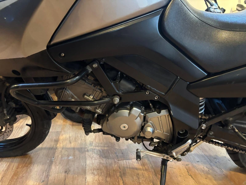 Suzuki V-strom, снимка 3 - Мотоциклети и мототехника - 47389579