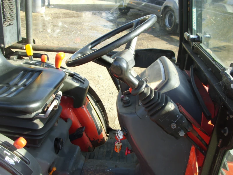 Трактор Kubota 1410 4х4, снимка 14 - Селскостопанска техника - 51611357