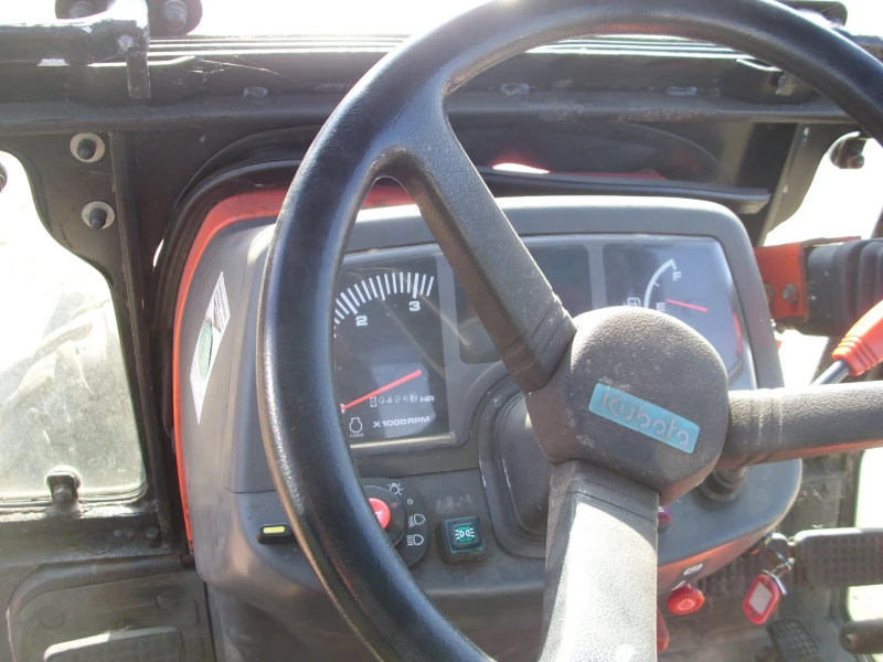 Трактор Kubota 1410 4х4, снимка 10 - Селскостопанска техника - 51611357