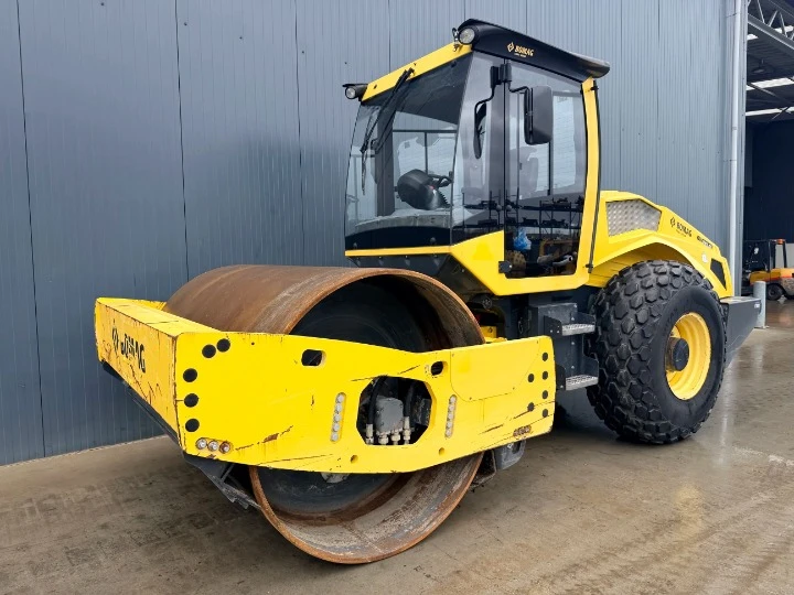 Валяк BOMAG https://www.mobile.bg/obiava-71768908511398259-tel