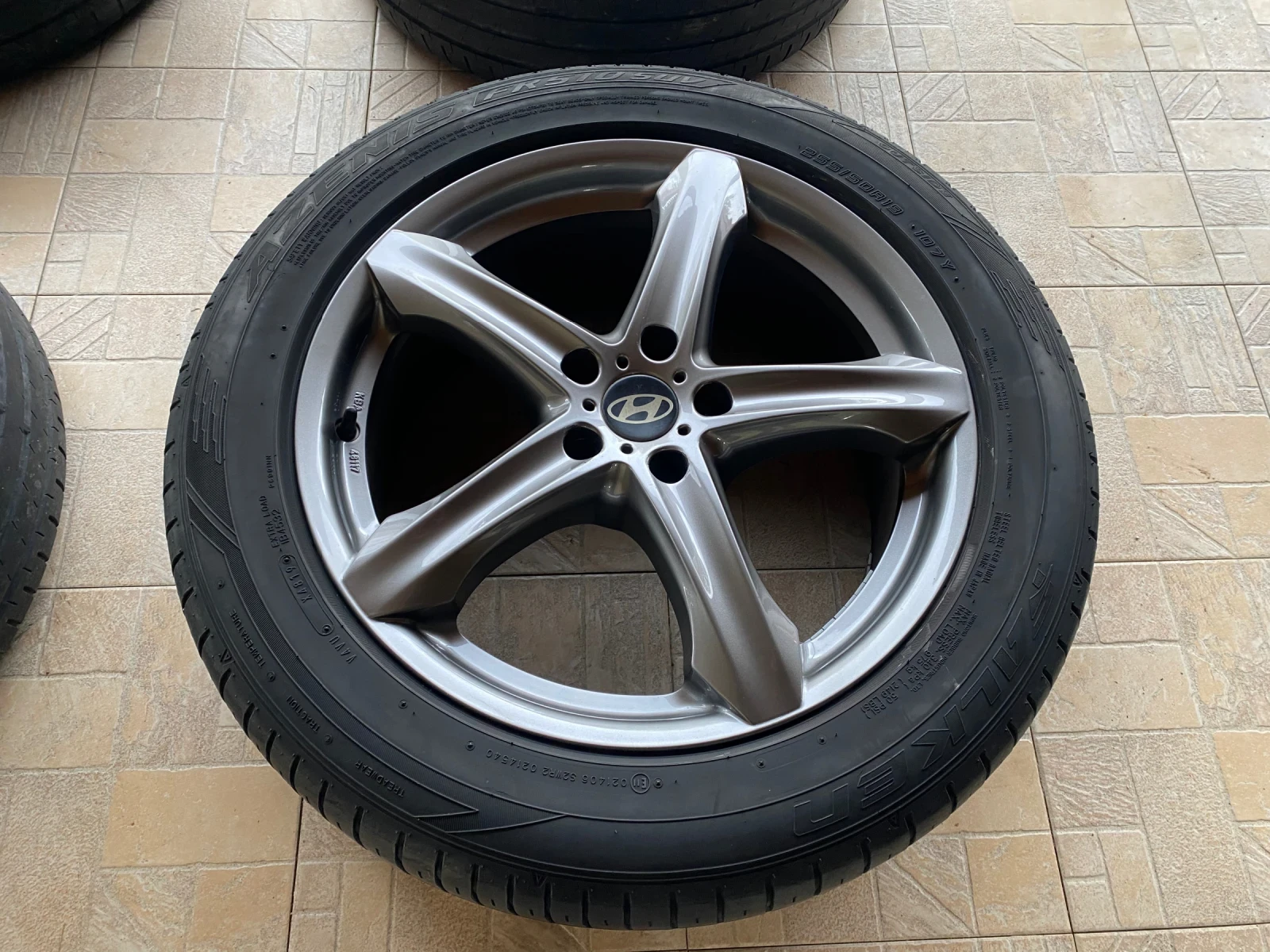    255/50R19  Hyundai Santa fe | Mobile.bg   3