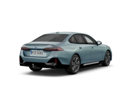 BMW 550 xDrive, снимка 3