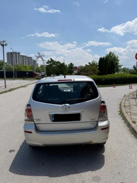 Toyota Corolla verso 2.2 D-4D, снимка 6