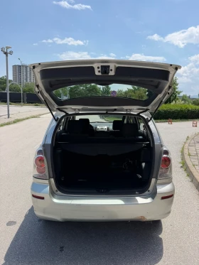 Toyota Corolla verso 2.2 D-4D, снимка 7