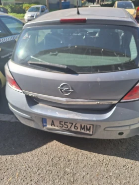 Opel Astra H 1.6 бензин + газ | Само за части, снимка 5