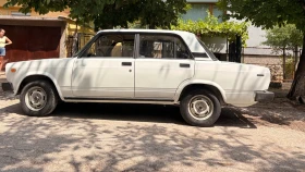 Lada 2105 от гараж и първи собственик, снимка 1