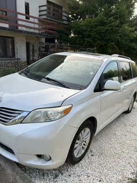 ����� �� �������� �� Toyota Sienna XLS