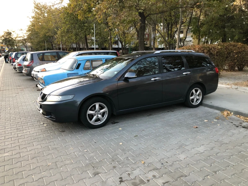 Honda Accord 2.0 LPG, снимка 1 - Автомобили и джипове - 47995522