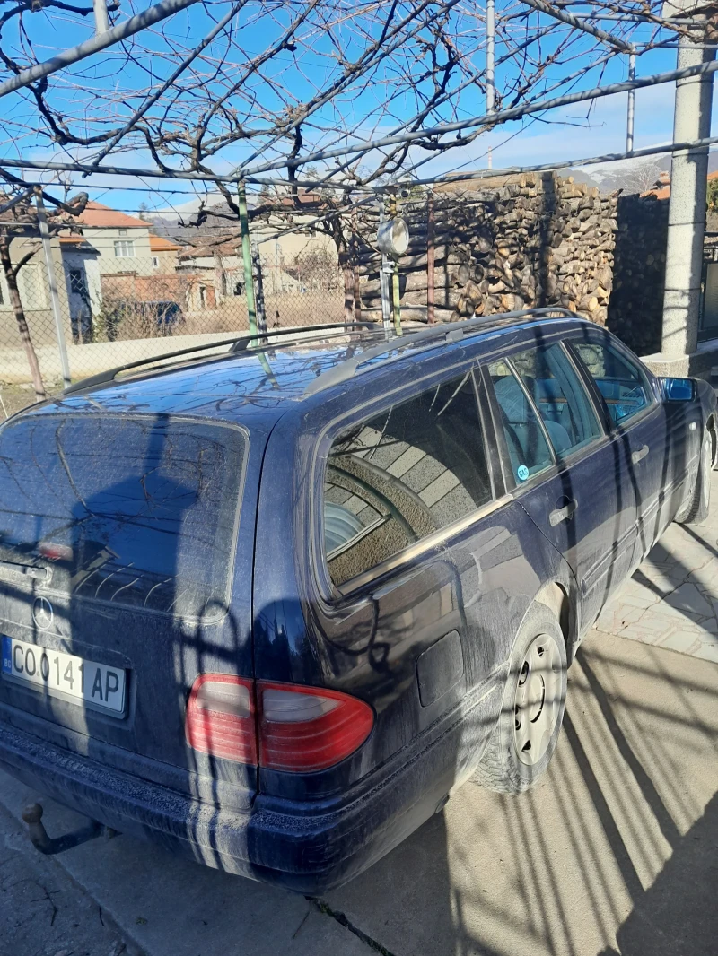 Mercedes-Benz E 250, снимка 6 - Автомобили и джипове - 48544686