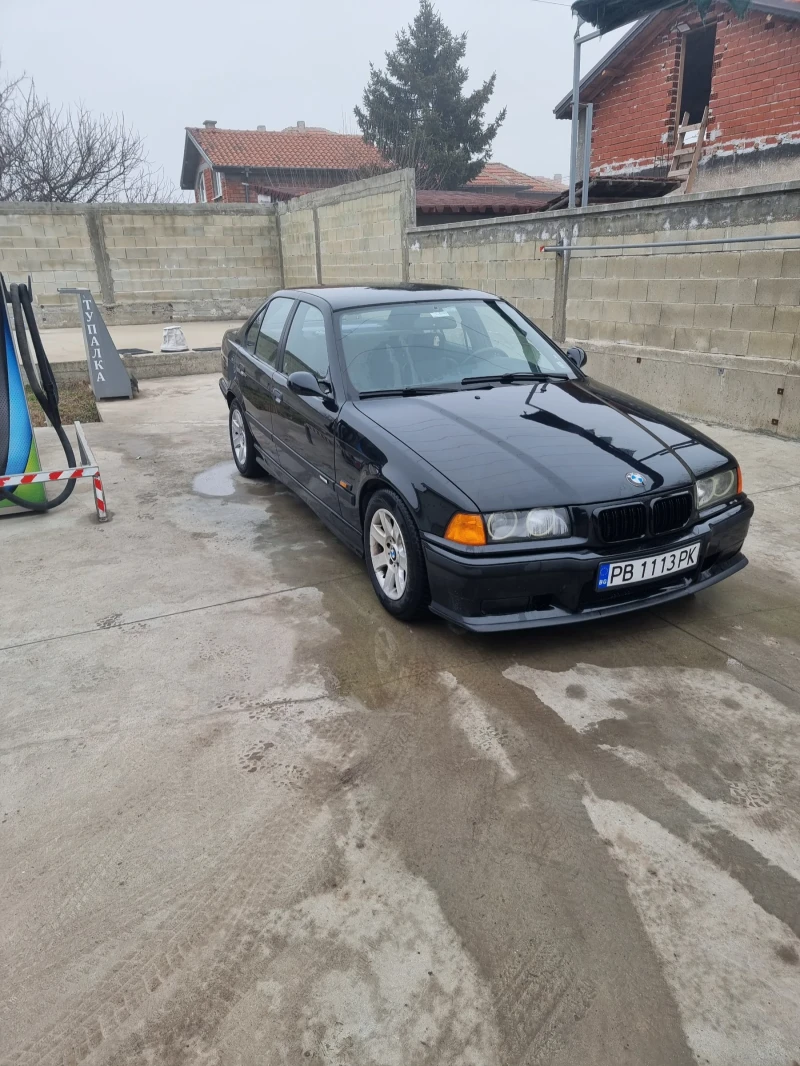 BMW 318, снимка 2 - Автомобили и джипове - 48868081