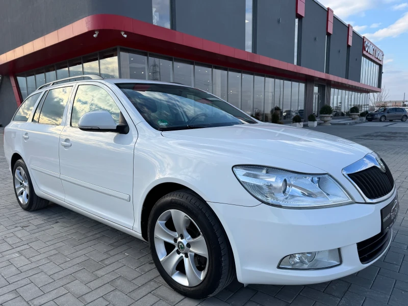 Skoda Octavia 2.0 TDI 140к.с PARKTRONIC / PODGREV / EURO 5, снимка 1 - Автомобили и джипове - 48869899